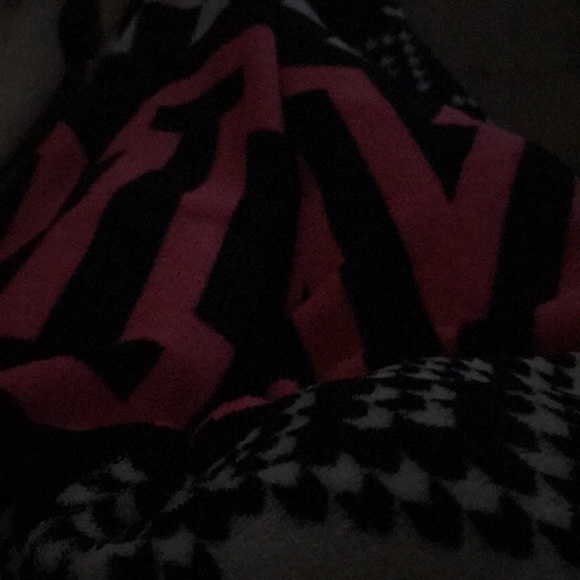 Meet your Posher, Krystal - Picture 1 of 1